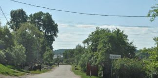 Drumul Ploștina-Miculești „înghite” alți bani. Noi lucrări!