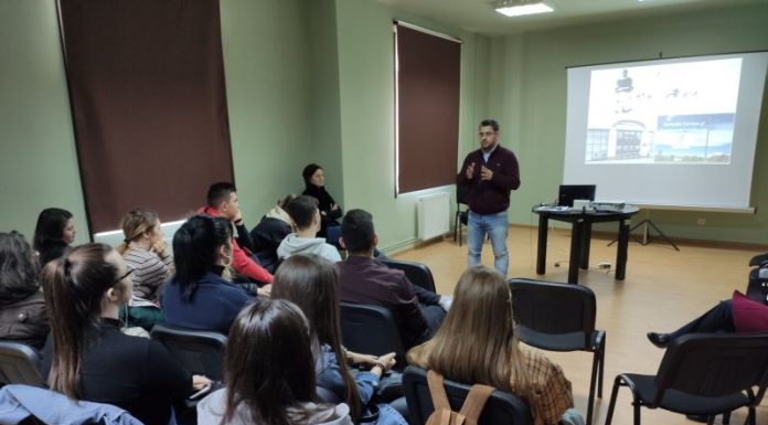 Practică la CNIPT pentru elevii de la Madgearu