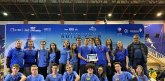 Elevi din Gorj, calificați la etapa națională de robotică