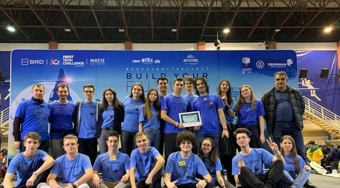 Elevi din Gorj, calificați la etapa națională de robotică