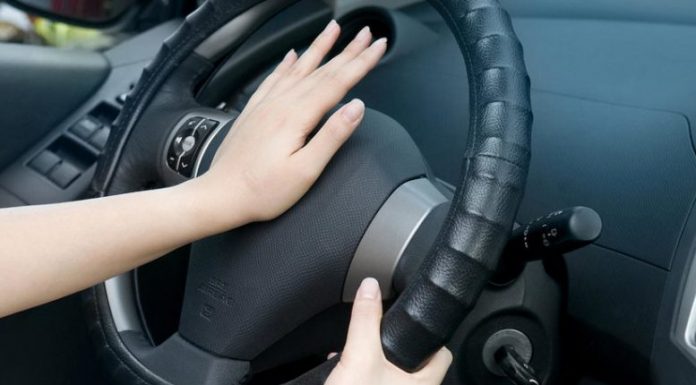 Tânără din Baia de Fier, fără permis de conducere la volan