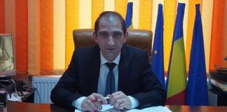 Medic veterinar din Săcelu, pus de Jurebie pe lista de așteptare pentru viza de reședință! Edilul PSD, reclamat pentru discriminare