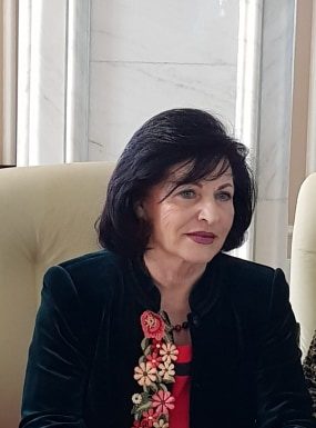 Elvira Șarapatin: ,,Iohannis vrea să lase țara fără Guvern și fără Parlament în plină epidemie de coronavirus”