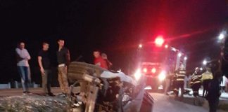 Accident în Turcinești, soldat cu doi răniţi, provocat de un şofer care nu s-a asigurat la un viraj