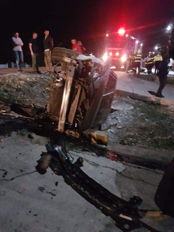 89050346_894104497701321_6829672795836776448_n