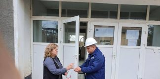 CEO: Salariați în autoizolare preventivă sau recomandată