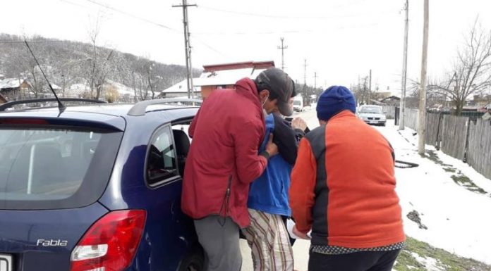 Spitalul Târgu-Cărbunești și-a trimis pacienții acasă