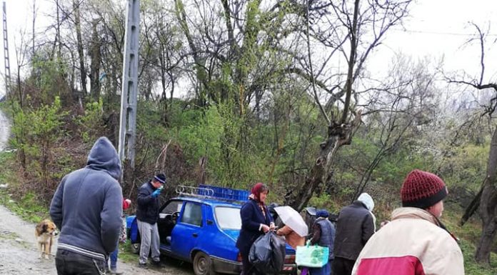 Vârstnicilor din Seuca li s-a adus ,,magazinul” la ei în sat