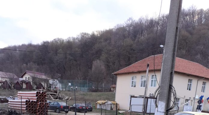 SGA Gorj a impus administratorului Taberei Săcelu să vidanjeze bazinul de canalizare în 24 de ore!