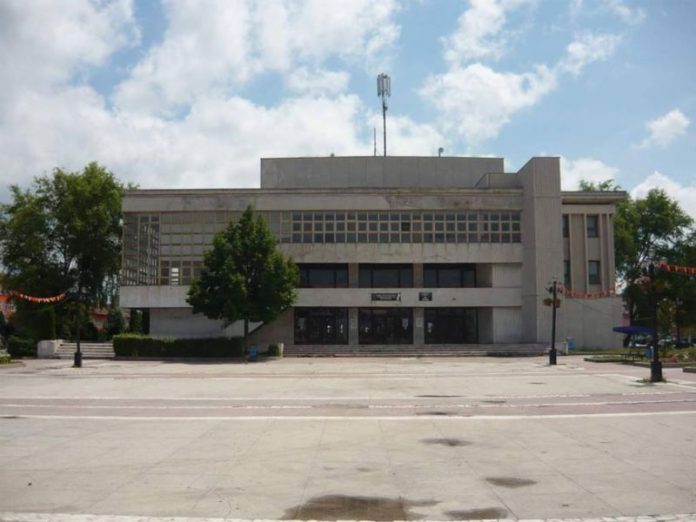 casa-de-cultura-rovinari