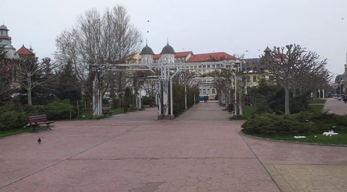 Statui vivante, în centrul municipiului Târgu Jiu