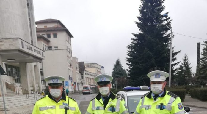 COVID-19: Măsuri de prevenţie şi siguranţă, luate şi de către agenţii Poliţiei Locale Târgu-Jiu