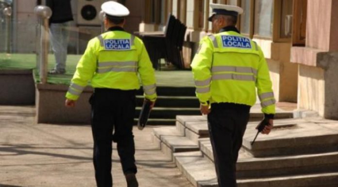 Zeci de amenzi pentru nerespectarea ordonanțelor militare, aplicate de agenții de la Locală