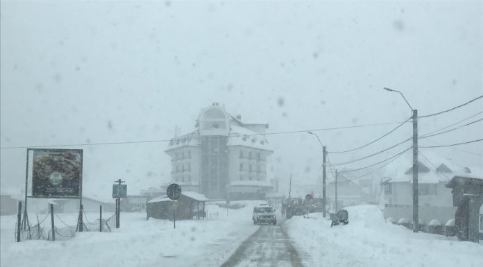 Zăpadă de un metru la Rânca!