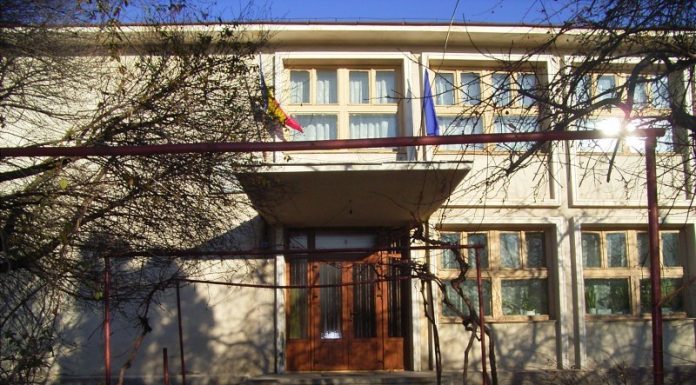 Post vacant de îngrijitor, scos la concurs de Şcoala Gimnazială Nr. 1 din Bumbeşti-Jiu