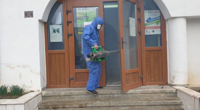 Spațiile publice din Turceni, dezinfectate