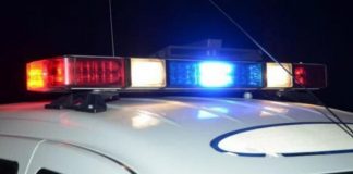 Scandal pe DN67, maşină distrusă la furie