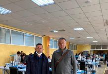 Fabrica MOVEOS din Rovinari produce mii de combinezoane medicale și halate de vizitare