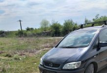 A rămas fără mașină, după ce a luat oameni ,,la ocazie”