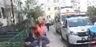 Bărbatul care a vrut să-și taie gâtul în fața polițiștilor, amendat