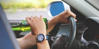 Amendă uriașă pentru un șofer și pasagera din mașina lui, în urma unui control în trafic, la Târgu-Cărbunești