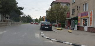 În fotografii – Motru, orașul cu peste 300 de izolați la domiciliu și un focar de coronavirus, pare pustiu!