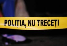 A murit, după ce a căzut de pe scară