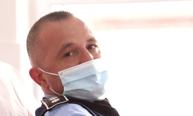 Polițiștii Locali din Târgu-Jiu au donat pentru Ramona și pentru Andreea, tinerele depistate cu cancer