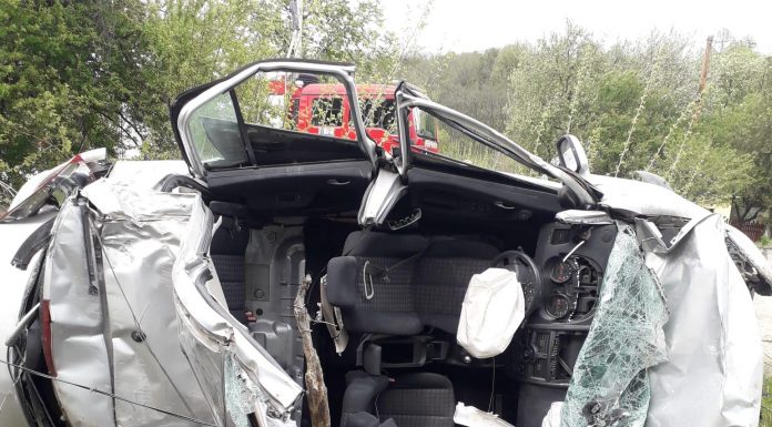 FOTO: Accidentul de la Brănești, provocat de un șofer începător