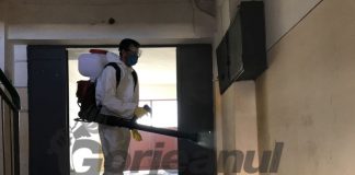 A început marea dezinfectare a scărilor de bloc!