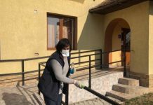 Firma viceprimarului de Godinești, cu un singur angajat, a făcut dezinfecții de 75.000 de lei la Primăria Drăguțești