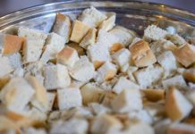 La Scoarța, doar vârstnicii primesc Paștile acasă! Restul le vor ridica din locuri special amenajate