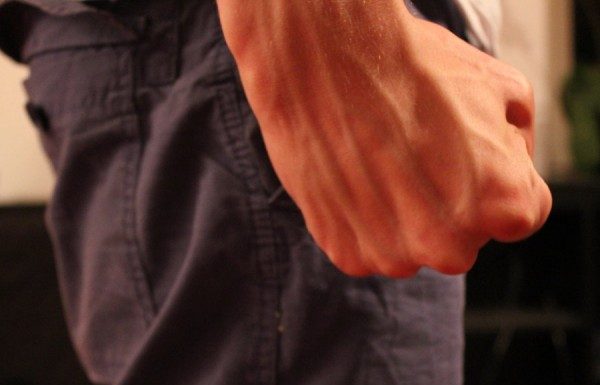 Tată agresat de propriul fiu