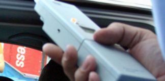 Tânăr din Bâlteni, beat criță la volan