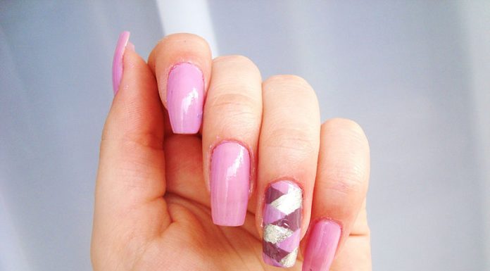 Pe timp de izolare – Pașii simpli pentru o manichiură perfectă acasă
