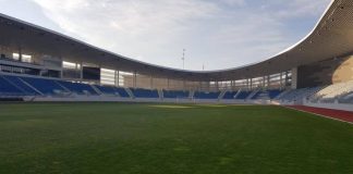 Situaţia terenului de fotbal rămâne încurcată pentru Pandurii