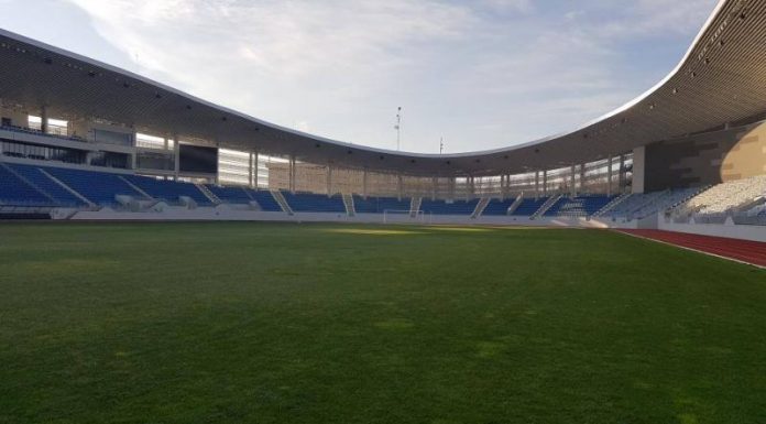 Situaţia terenului de fotbal rămâne încurcată pentru Pandurii