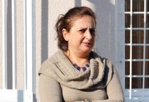 Vrea să profeseze ca medic, dar nu e acceptată!