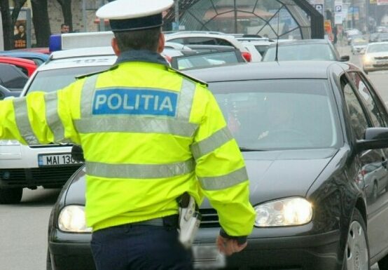 Peste 100 de autovehicule înmatriculate în alte state, controlate de polițiști în județul Gorj