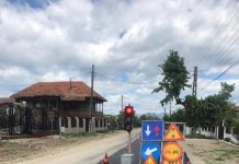 Se lucrează la reabilitarea unui nou tronson din DJ 672E