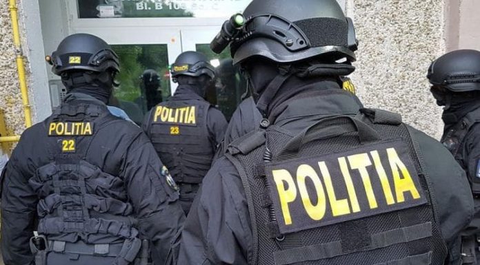 Percheziții în patru județe, între care și Gorjul