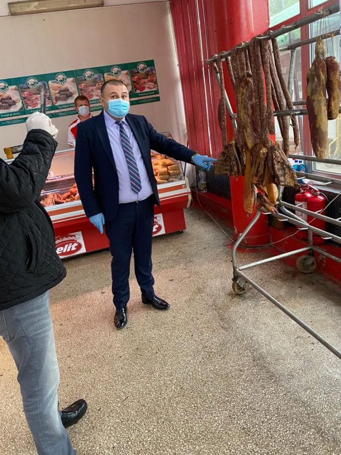 98361924_592523324720907_6775513984083689472_n