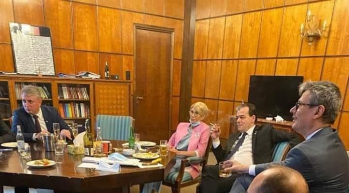 5 membri ai cabinetului Orban, amendați de Poliția Capitalei