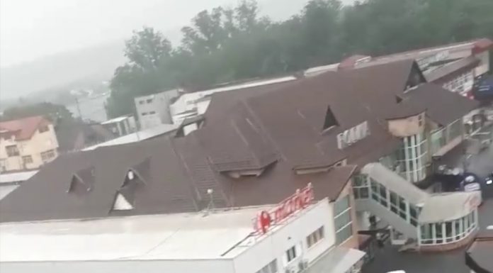 Video: Gorjul rămâne sub cod, inundațiile de ieri se pot repeta!