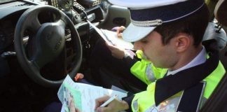 Târgujian cercetat la trei luni, după ce a condus o mașină cu permisul suspendat