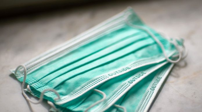 Cât va costa o mască după data de 15 mai