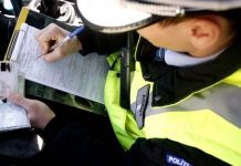 Bărbat din Padeș, prins la volan fără permis