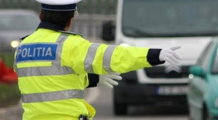 Bărbat prins cu o rulotă neînmatriculată