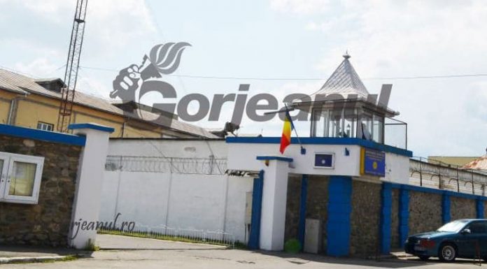 Tânăr condamnat după ce a condus o mașină, fără permis