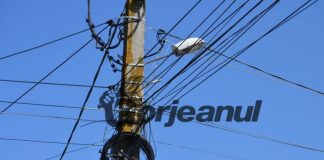 Furt de energie electrică la Bâlteni